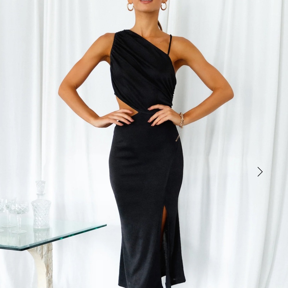 Hello Molly Black One-Shoulder Midi Dress